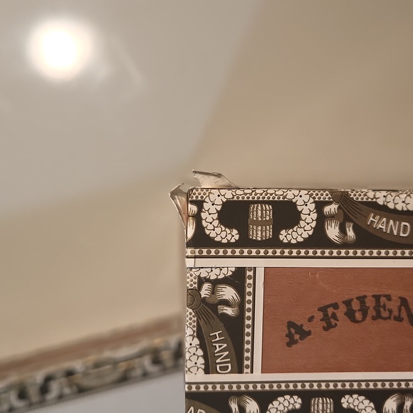 Pre-owned Empty Arturo Fuente Cigar Boxes (2) - Picture 16 of 16